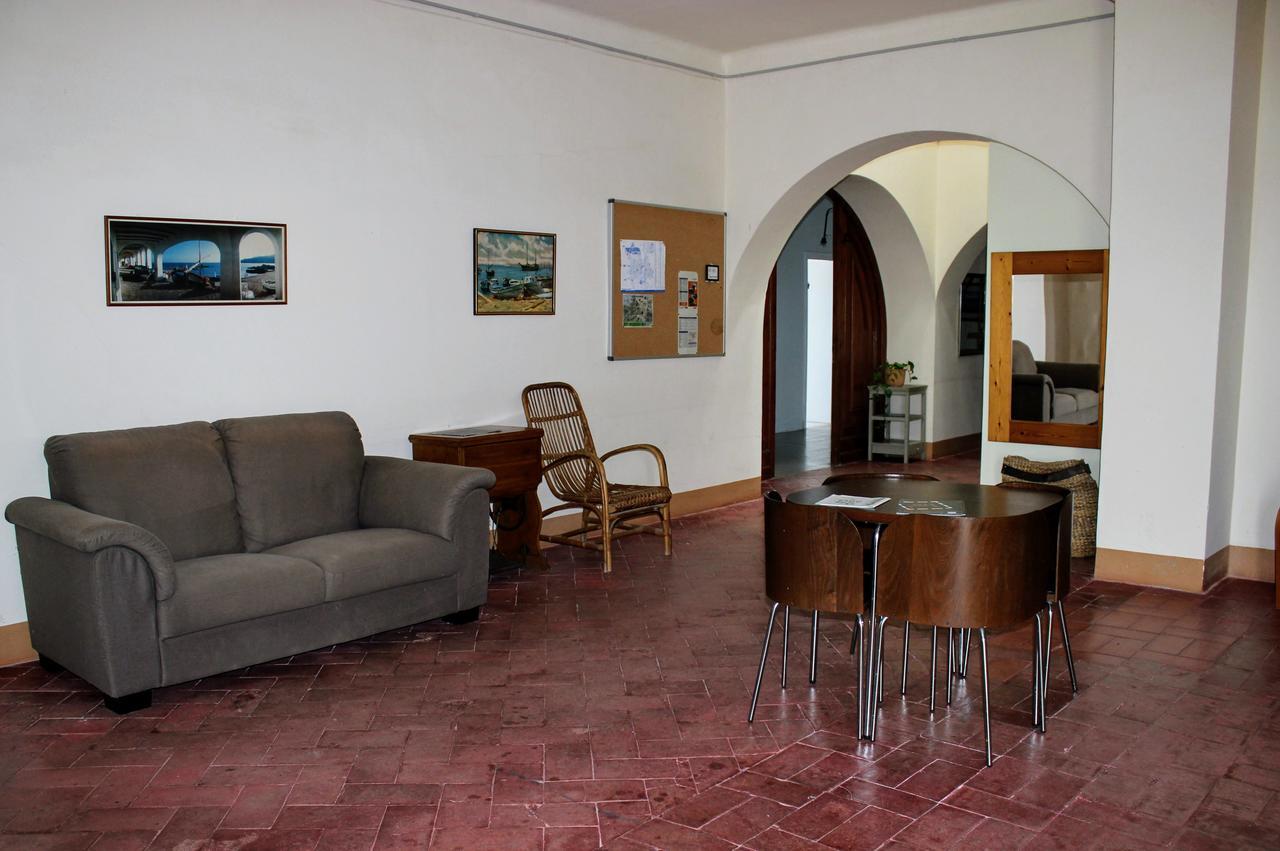 Alberg Solidanca Hostel Palafrugell Exteriör bild